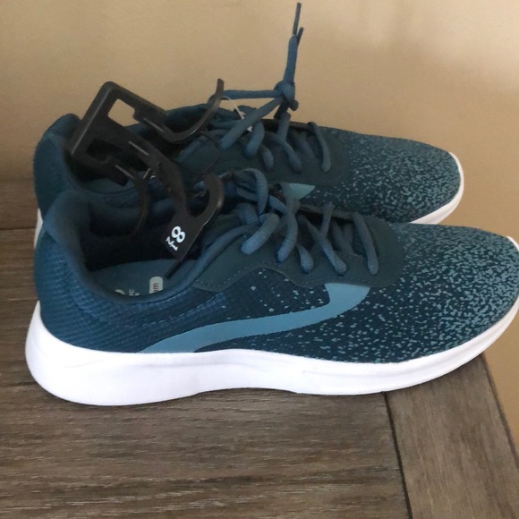 Athletic Works Shoes - Women’s teal 8.5 memory foam sneakers NWT